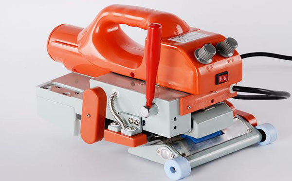 土工膜焊接機(小)